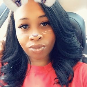 Meet your Posher, Sharetta